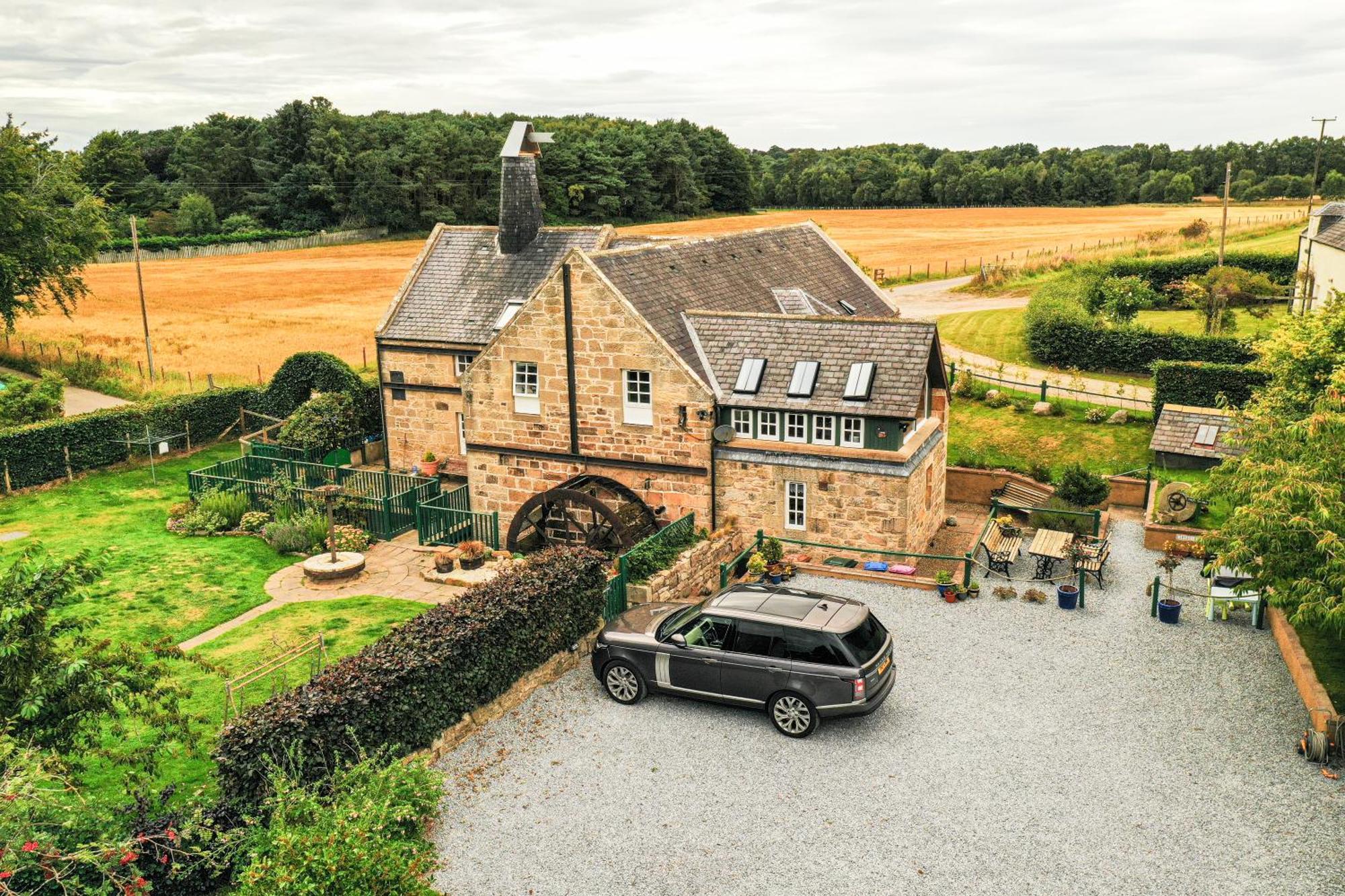 The Barley Mill Villa Elgin Buitenkant foto